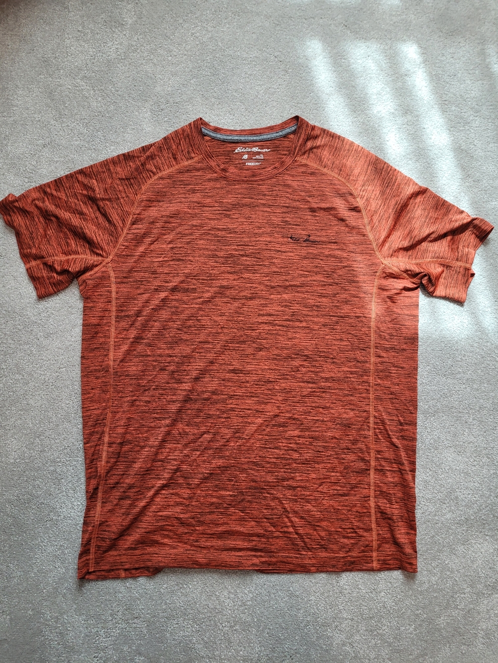 Eddie Bauer Men's Performance FreeDry Workout Short-Sleeve Crew Tee